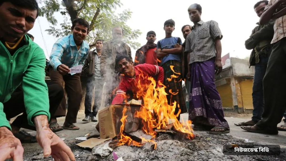 ৫ জানুয়ারি ২০১৪: বর্জিত নির্বাচন, ১৫৩ আসনে বিনা প্রতিদ্বন্দ্বিতায় জয় — ছবি: CNN — Bangladesh ruling party wins elections marred by boycott