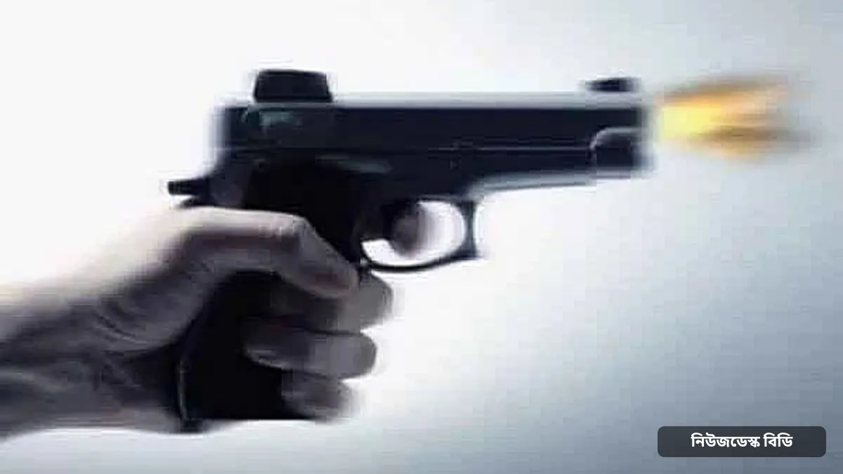 কেরানীগঞ্জে জুয়েলারি ব্যবসায়ীসহ দুজনকে গুলি করে ২০–২৫ ভরি সোনা ছিনতাই — ছবি: প্রথম আলো