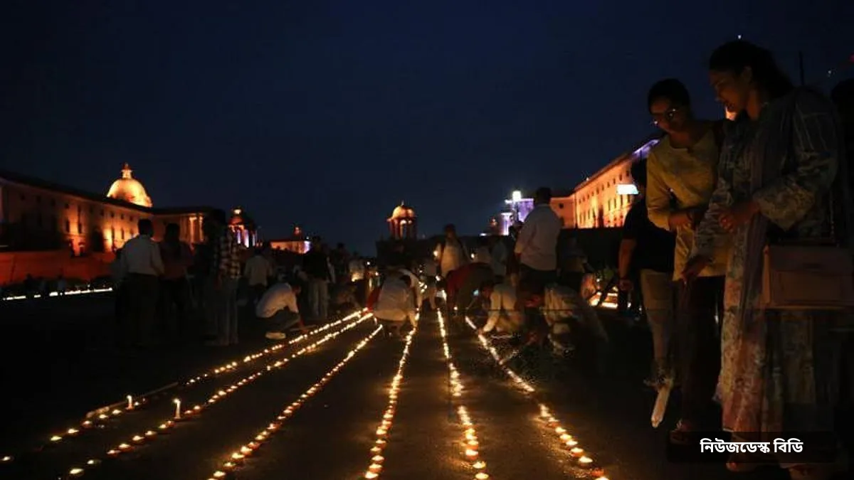 নরেন্দ্র মোদির জন্মদিনে প্রদীপ না জ্বালানোয় জরিমানা — ছবি: প্রথম আলো