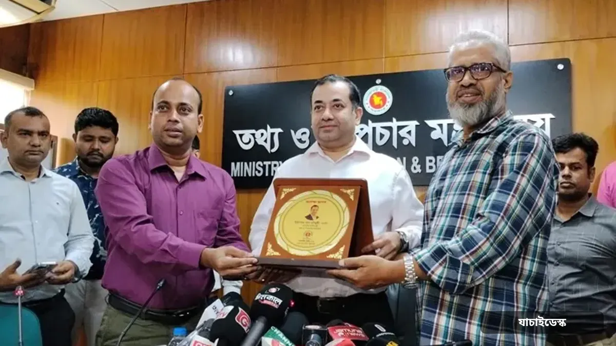 সরকার গণমাধ্যমকে নিয়ন্ত্রণ করতে চায় না: তথ্য প্রতিমন্ত্রী